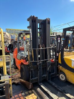 Toyota forklift 8000lbs, Ready to work🔥