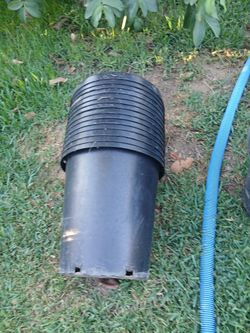 Plastic Pots