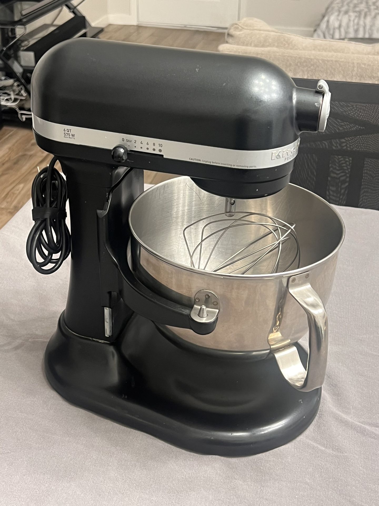 KitchenAid Professional 600 Series 6 Quart Bowl-Lift Stand Mixer