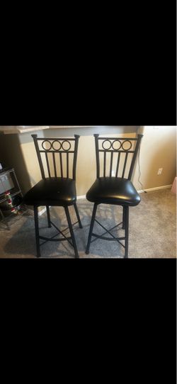 Set of 2 Black Metal Bar Stools