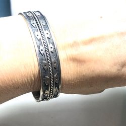 Vintage Sterling Tooled Cuff