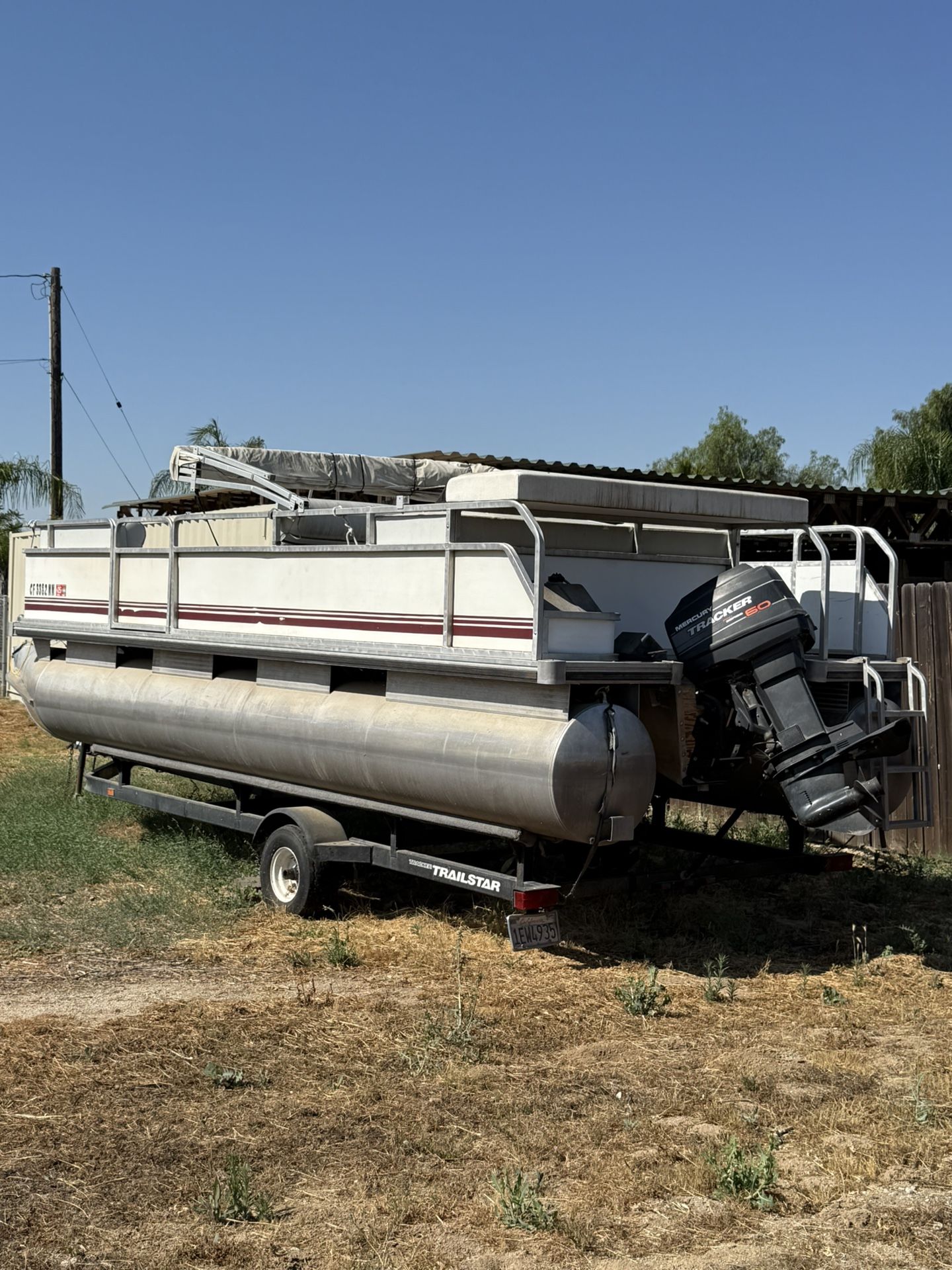 1994 Pontoon Boat