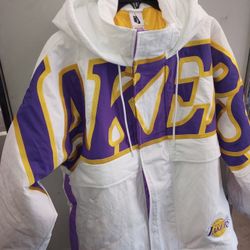 New LA Lakers Puffer Jacket 