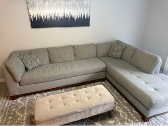 Gray fabric sectional sofa with chaise