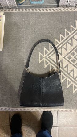 Black ladies purse made by list, Clayborne
