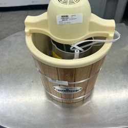 Ice Cream Maker 