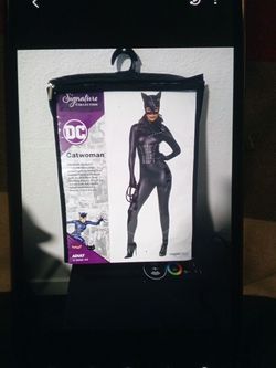 Women's Size Small Catwoman