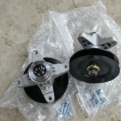 Riding Lawnmower Spindle (2)