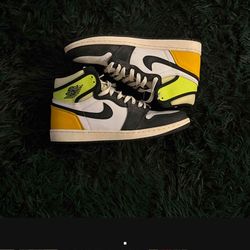 Jordan 1 High OG Volt Gold $60