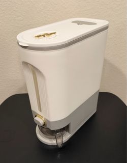Rice dispenser