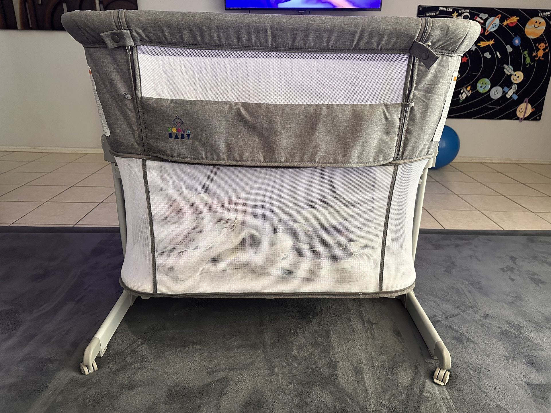 3 in 1 Baby Bassinet, Bedside Sleeper, & Playpen, Easy Folding Portable Crib Grey