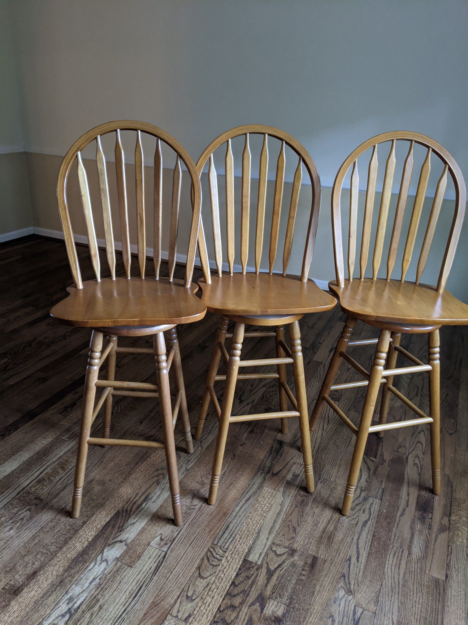 Oak swivel bar stools