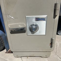 Sentry Fore Proof Safe 