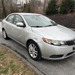 2012 Kia Forte EX Sedan 