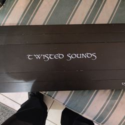 Twisted Sounds 3.5k