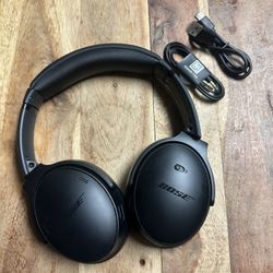 Bose QuietComfort SE Headphones 