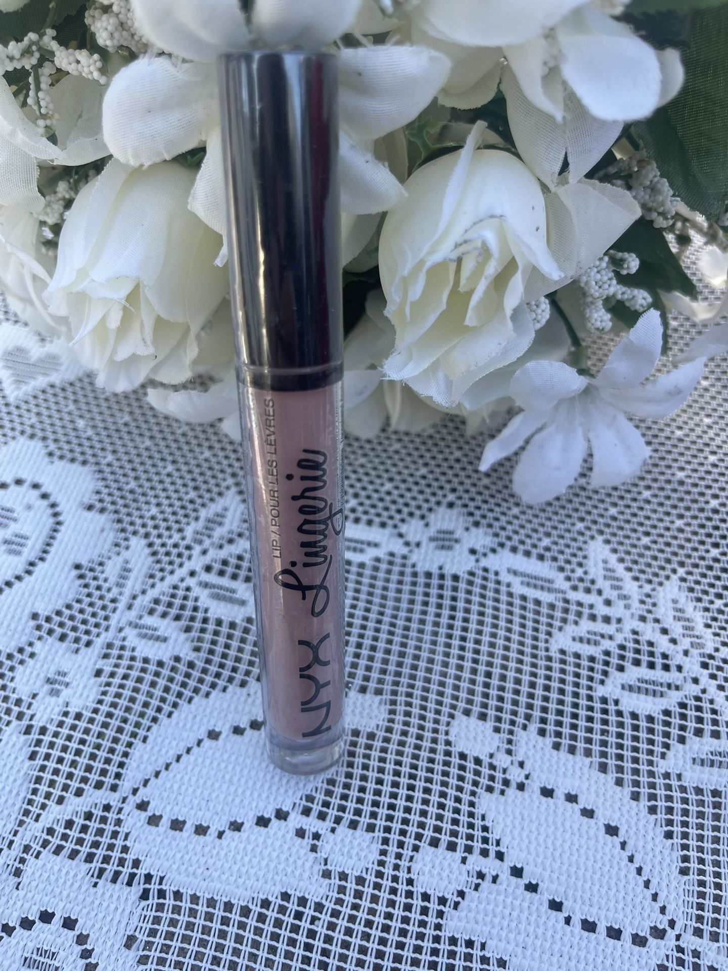 Nyx Lingerie  Lipstick 