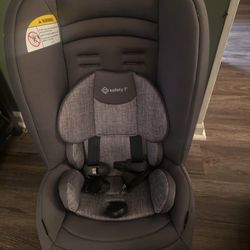 Safety first convertible car seat