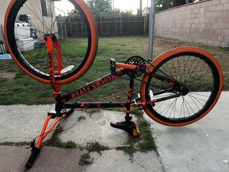Block flyer orange