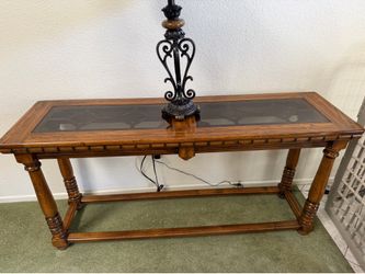 Living room table set - 3 tables.