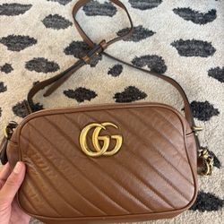 GUCCI CROSSBODY PURSE