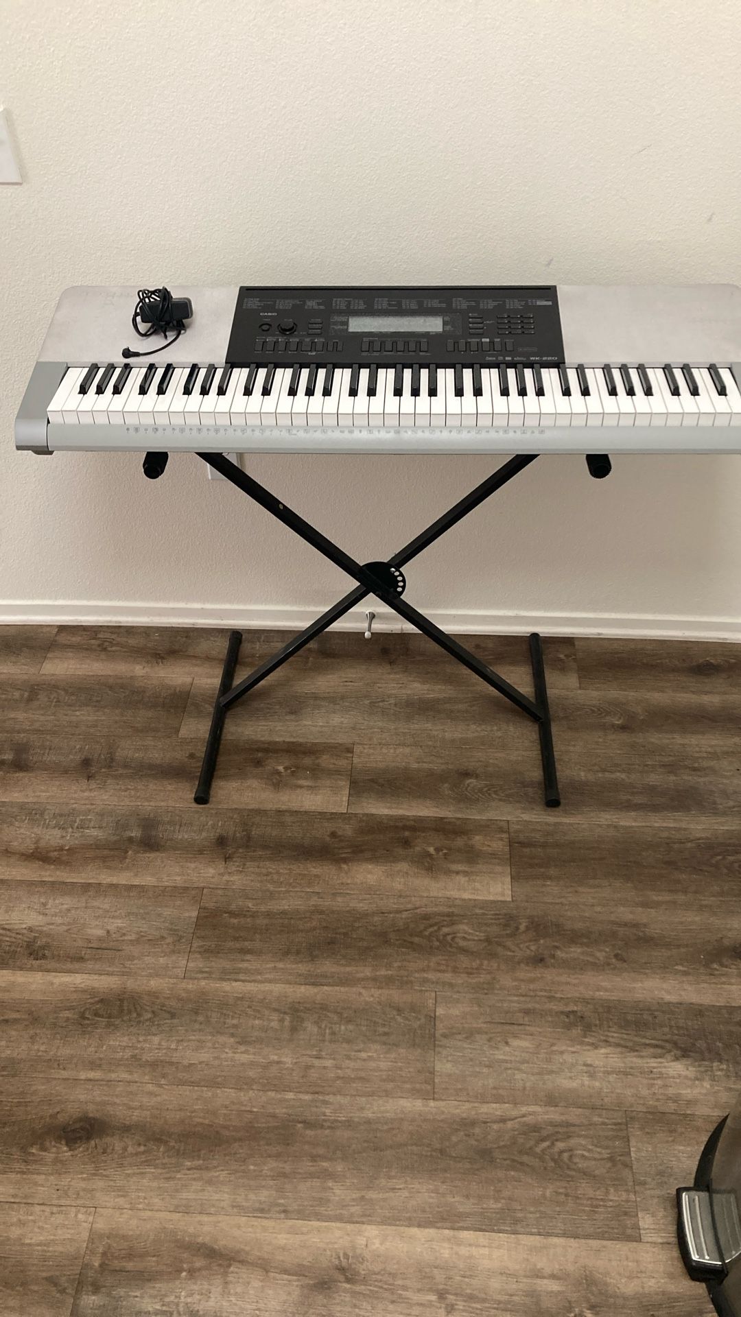 Casio Wk220  Keyboard   Stand And Electric Connector 