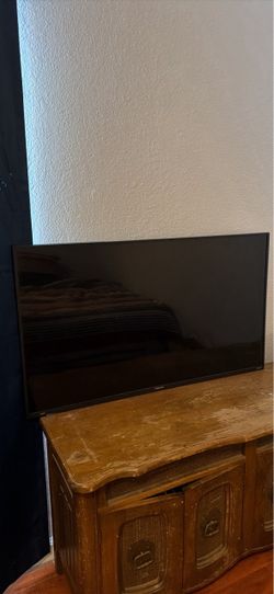 Hisense 40” Smart TV
