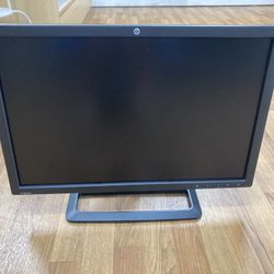 24 inch HP ZR2440w IPS LED monitor 1920x1200