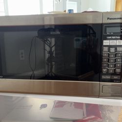 Panasonic microwave 