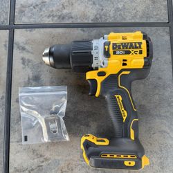 DeWalt 20V MAX XR Brushless Hammer Drill DCD806