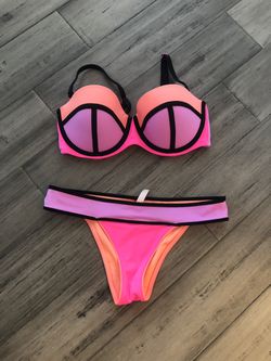 Victoria's Secret PINK bra neon pink bikini bathing suit swimsuit swimwear  for Sale in Imperial Beach, CA - OfferUp