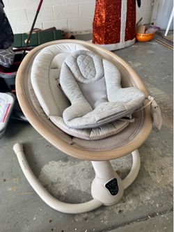 Maxcosi baby swing MOVING NEED GONE