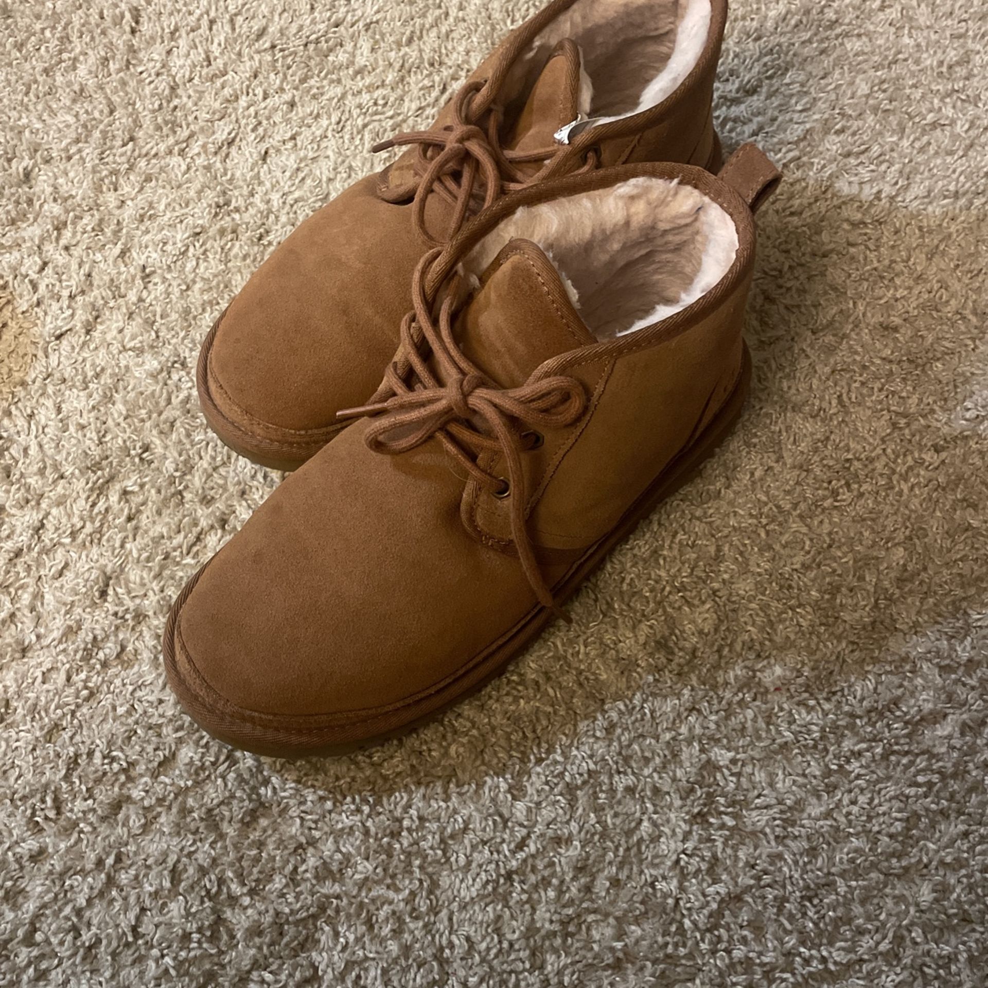 men’s ugg boots sz 9