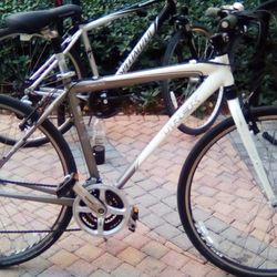 Trek 7300