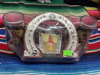 Tequilero Con Cenicero Con Herradura Decoración 