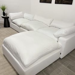 FREE DELIVERY SECTIONAL COUCH WHITE MODANI SOFA 