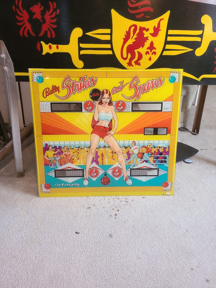 Bally Strikes And Spares Pinball Backglass Mint Condition, No Pealing Or Scratches 