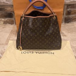 AUTHENTIC LV LOUIS VUITTON ARTSY MM + W/ DUST BAG & LV SHOPPING BAG for  Sale in Lake Villa, IL - OfferUp