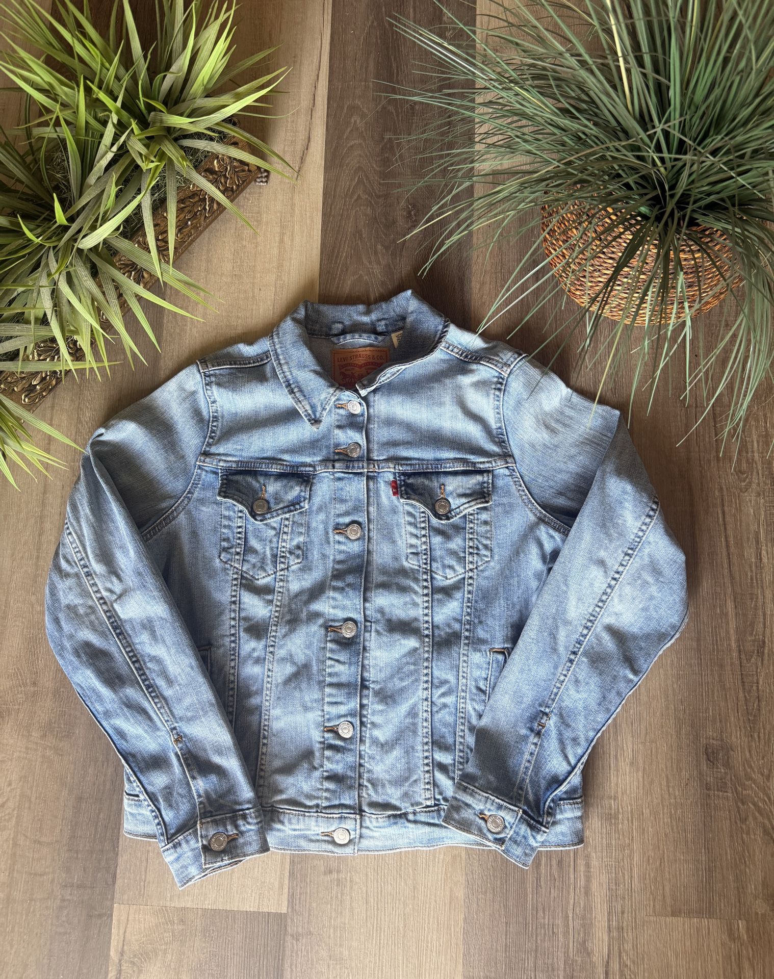 Vintage Levis Denim Jean Trucker Jacket Women Size L 90s Wash Classic Button (Chaqueta De Mujer)