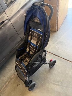 Kolcraft Free-Stand Baby Stroller