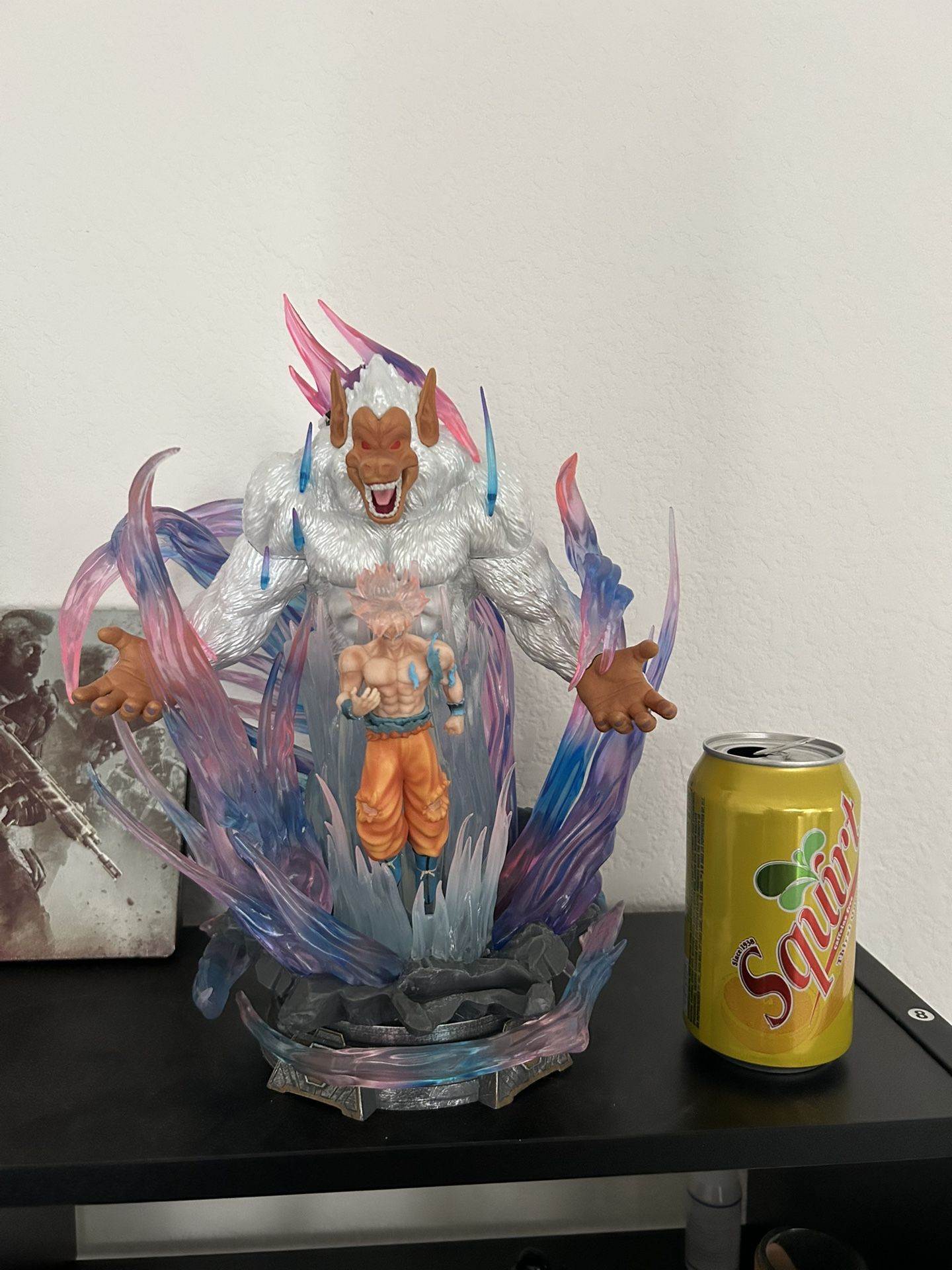 Collectible 35 Cm Goku Figure