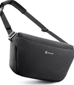 New Camera Bag. Sling  Crossbody. Black. Really nice! 