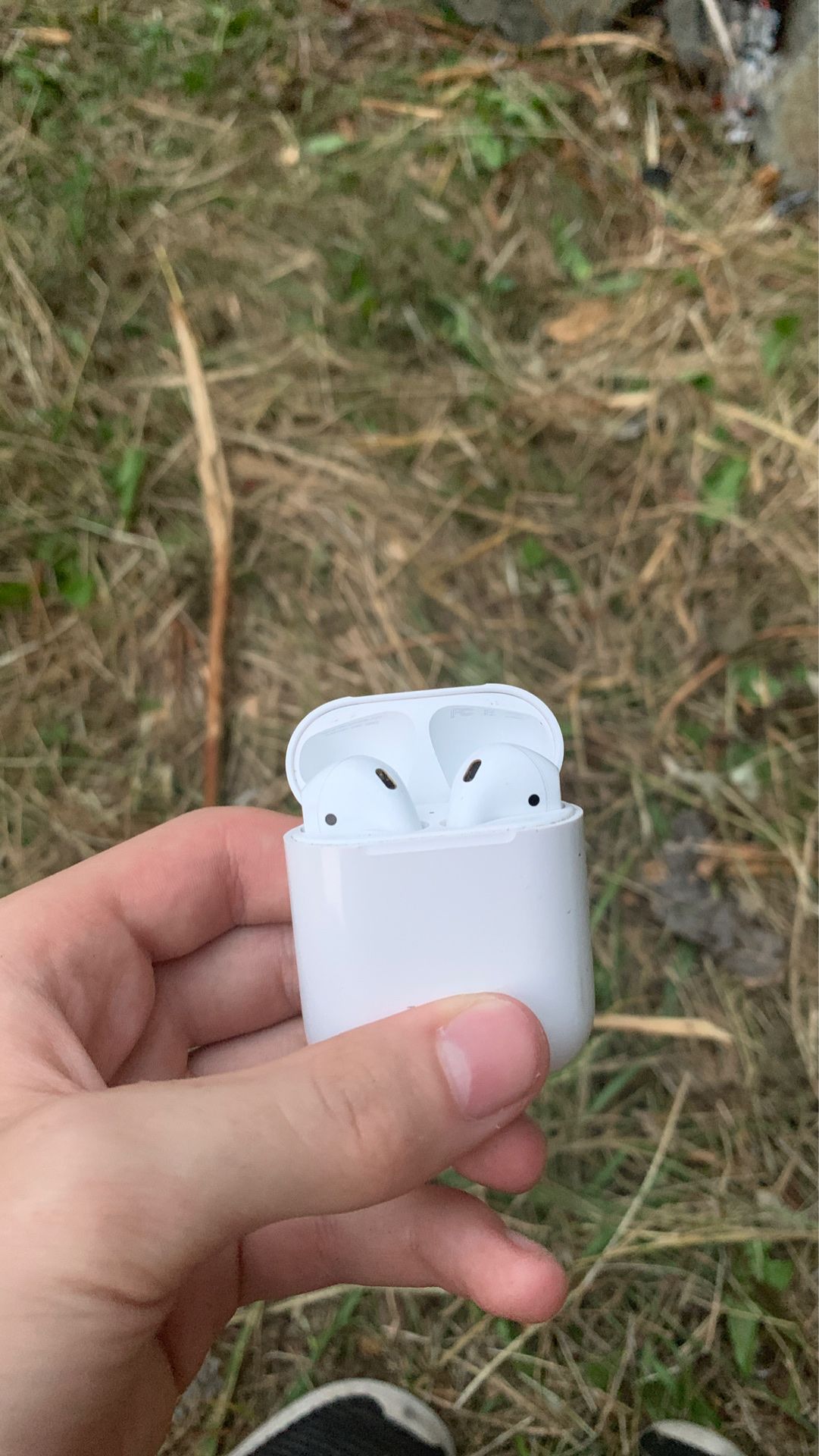 Apple AirPods