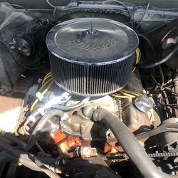 Chevrolet 350 small block V-8 engine, 76,218K