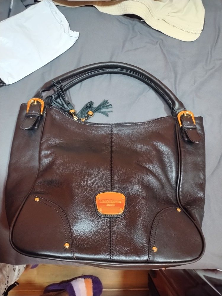 Elizabeth Claiborne Large Black Shoulder Bag