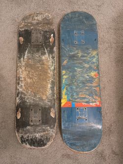 Girl Skateboard & Powell Peralta Flight Skateboard 8.25