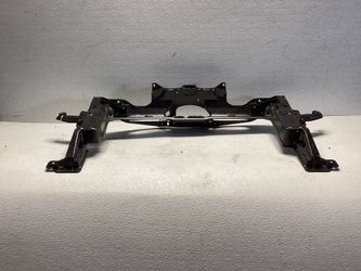 2018 - 2023 PORSCHE PANAMERA UPPER CORE Radiator SUPPORT OEM (contact info removed)31C