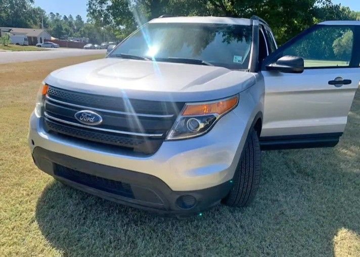 2015 Ford Explorer