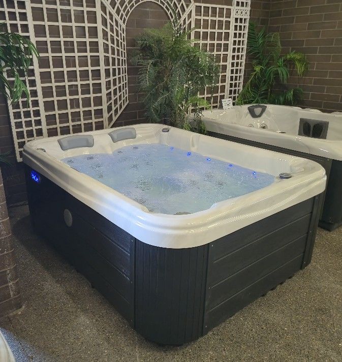 New-Oslo P&P Spa-hot Tubs