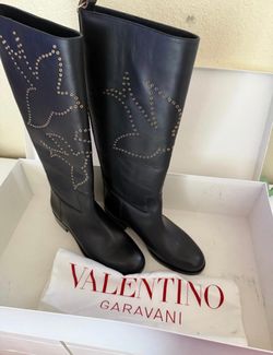 Valentino garavani size 37